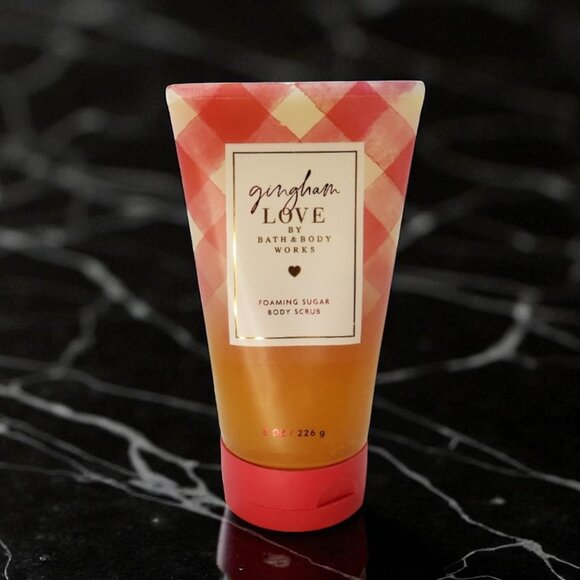 🆕Bath & Body Works Gingham Love Body Scrub-BUNDLE & SAVE - Picture 1 of 3